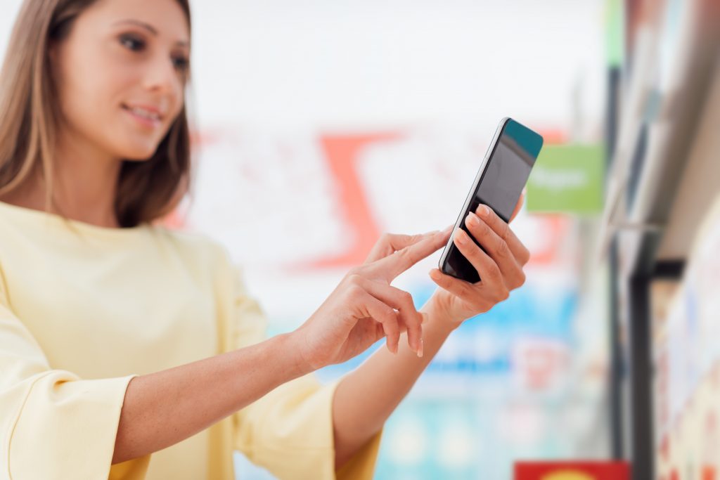 Rephrase single title from this title How Augmented Reality Apps Transform Mobile Payments . And it must return only title i dont want any extra information or introductory text with title e.g: ” Here is a single title:”